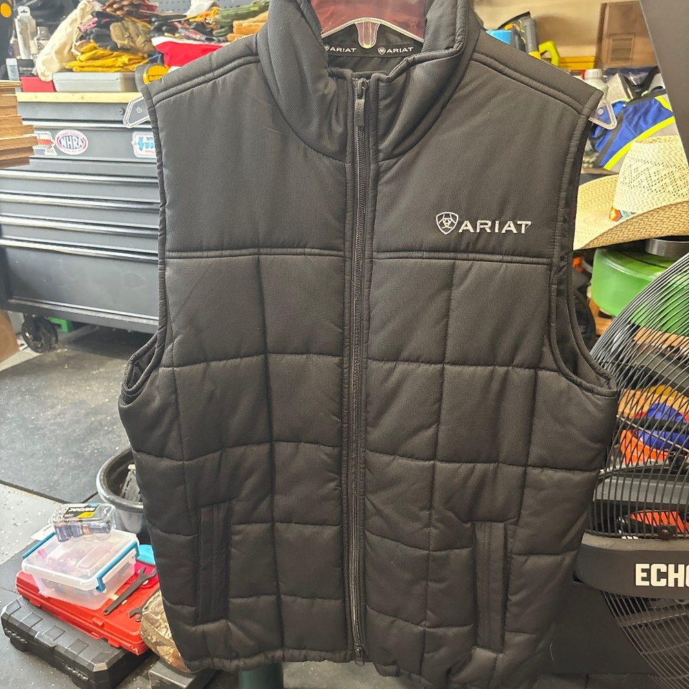 Ariat puffy vest